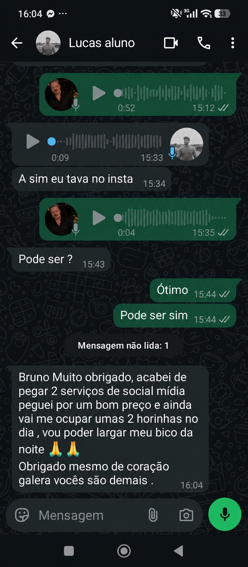 Conversa de Lucas agradecendo e relatando que conseguiu dois serviços de social media.